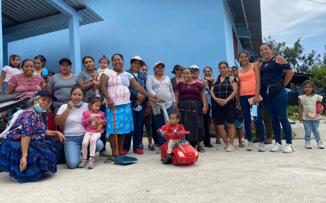 Tren de Limpieza en Sanarate liderado por el programa Mejores Familias 