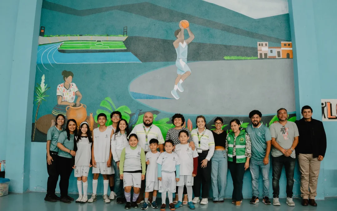 Un mural que une al deporte, el arte y la comunidad: Inauguración de MuralDeportivo en el Polideportivo Santa Luisa «Los Pishacos», zona 6